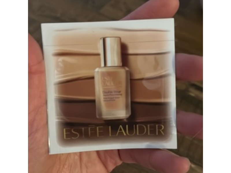 Estee Lauder Double Wear Stay-In-Place Makeup, 3N1 Ivor Beige, 0.03 fl oz/1 mL