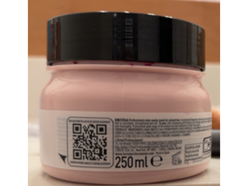 L'Oreal Professionnel Vitamino Color Resveratrol Masque, 8.5 fl oz/250 mL