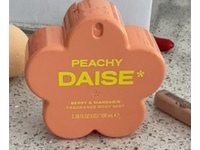 Daise Fragrance Body Mist, Peachy Berry & Mandarin, 3.38 fl oz/100 mL - thumbnail 4