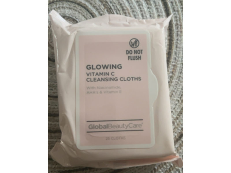 Global Beauty Care Glowing Vitamin C Cleansing Cloths, 25 Count