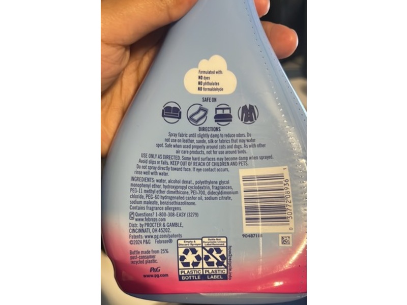 Febreze Fabric Refresher, Downy April Fresh, 14.8 fl oz/438 mL