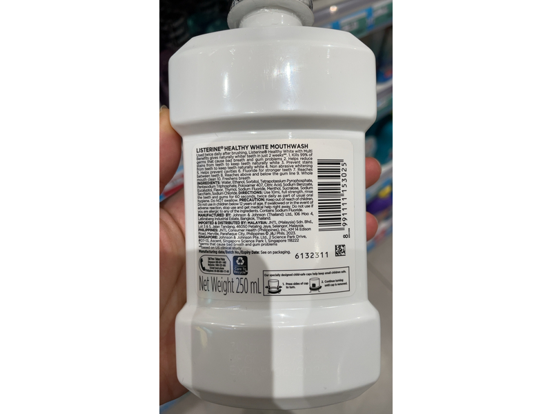 Listerine Healthy White Mouthwash, 250 mL