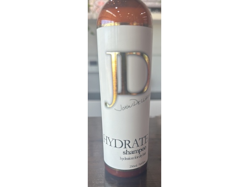 John Dellaria Hydrate Shampoo, 8.4 fl oz/250 mL