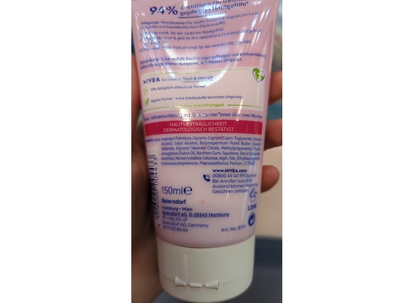 Nivea Nourishing Cleansing Cream, 150 mL
