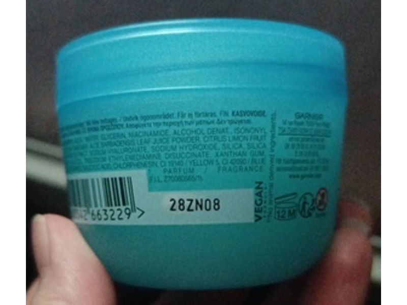 Garnier Fresh & Plump Hydrating Sorbet Cream, Hyaluron, 85 mL