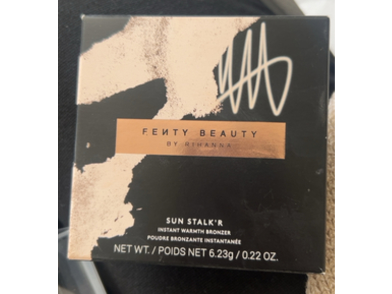 Fenty Beauty Sun Stalk'r Instant Warmth Bronzer, Coco Naughty, 0.22 oz/6.23 g