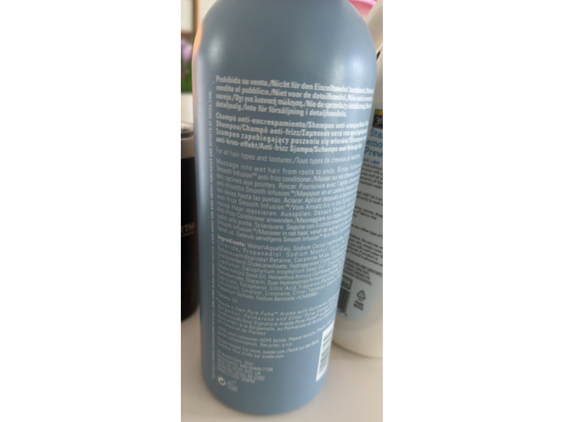 Aveda Smooth Infusion Anti - Frizz Shampoo, 33.8 fl oz/1 L