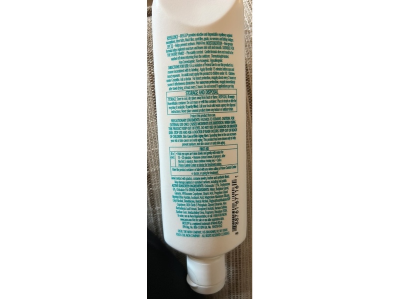 Avon Skin-So-Soft Bug Guard Plus Insect Repellent, SPF 30, Gentle Breeze, 4 fl oz/118 mL