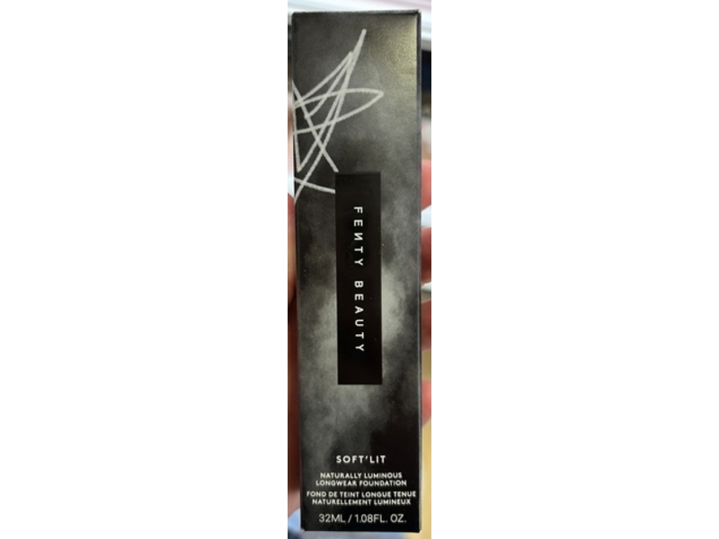 Fenty Beauty Soft' Lit Naturally Luminous Longwear Foundation, 125 Light Neutral, 1.08 fl oz/32 mL