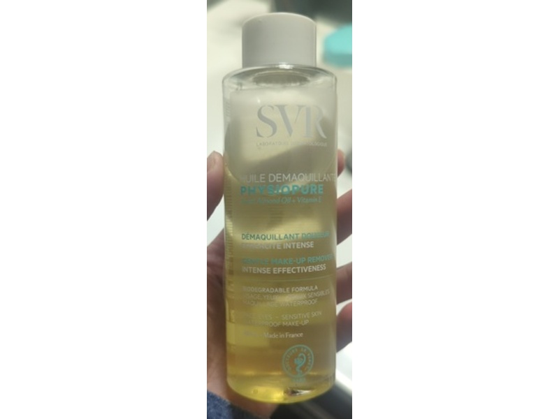 SVR Gentle Physiopure Cleansing Oil, Sweet Almond Oil + Vitamin E, 150mL