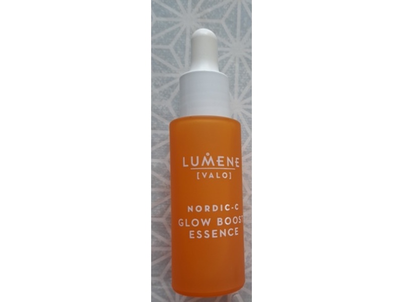 Lumene Valo Nordic- C Glow Boost Essence