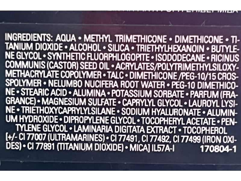 Chanel Vitalumière Aqua Ultra-Light Skin Perfecting Makeup, 20 Beige, 1 fl oz/30 mL