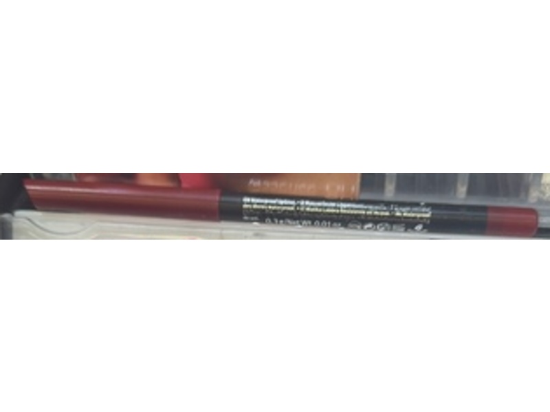 Essence 8h Matte Comfort Lip Liner, 08 Dark Berry, 0.01 oz/0.3 g