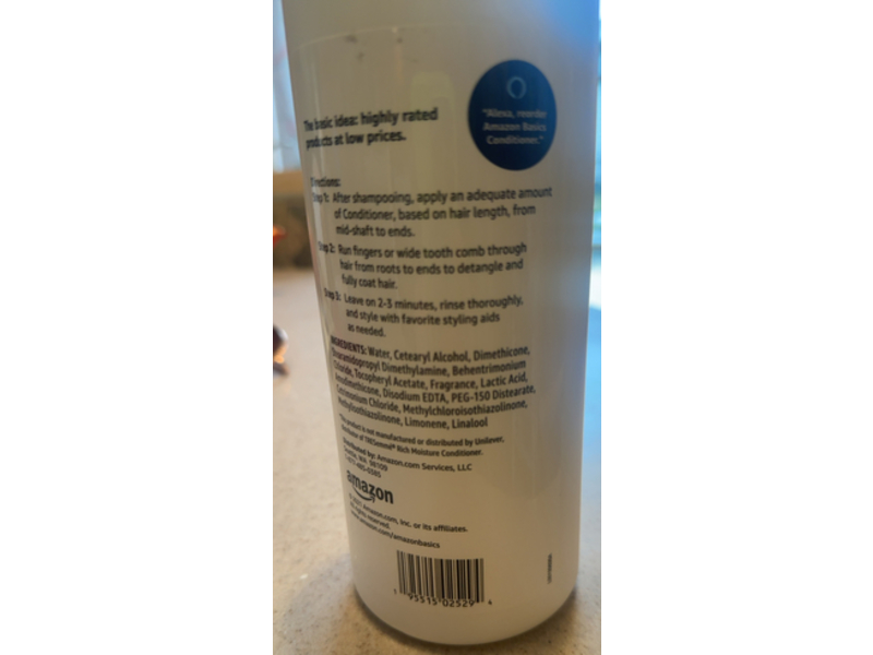 Amazon Basics Moisture Rich Conditioner, Vitamin E, 28 fl oz/828 mL