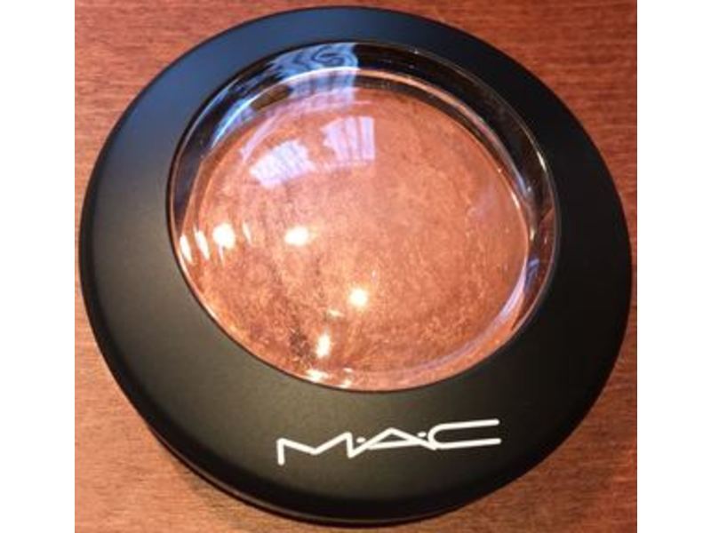 MAC Mineralize Skinfinish, Cheeky Bronze, 0.35 oz