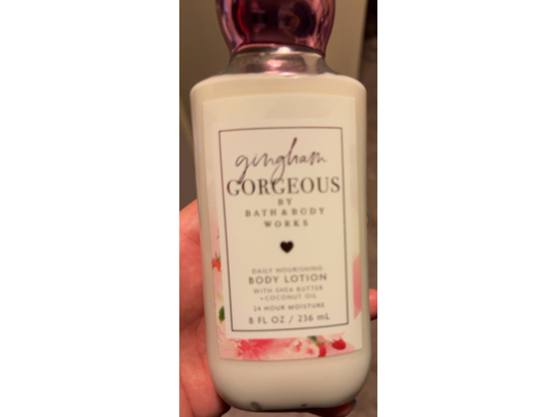 Bath & Body Works Gingham Gorgeous Body Lotion, Shea Butter + Coconut Oil, 8 fl oz/236 mL