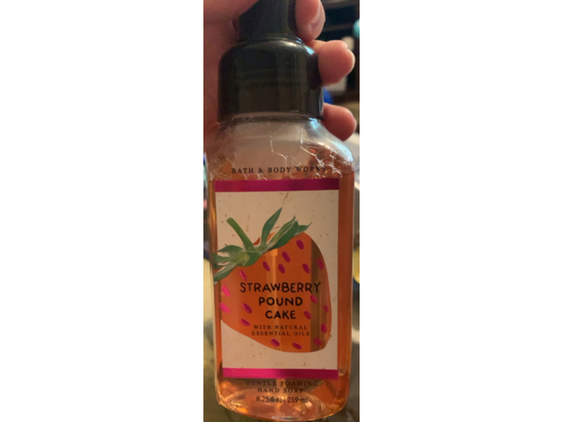 Bath & Body Works Gentle Foaming Hand Soap, Strawberry Pound Cake, 8.75 fl oz