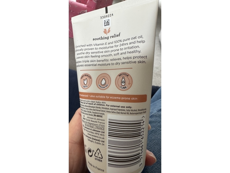 Aveeno Baby Soothing Relief Emollient Cream, Natural Oat Oil & Vitamin E, 5 fl oz/150 mL