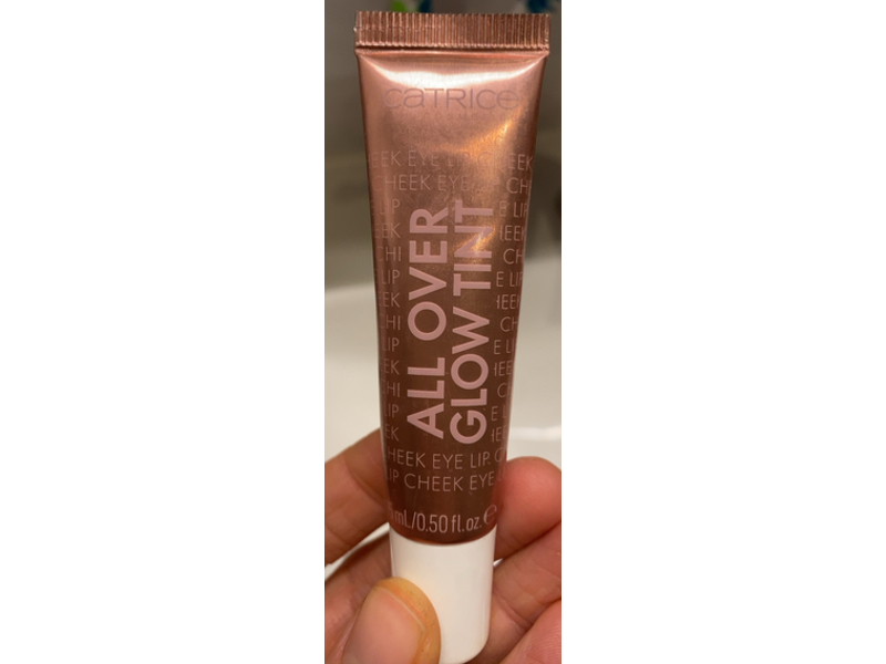 Catrice All Over Glow Tint, Keep Blushing, 0.50 fl oz/15 mL