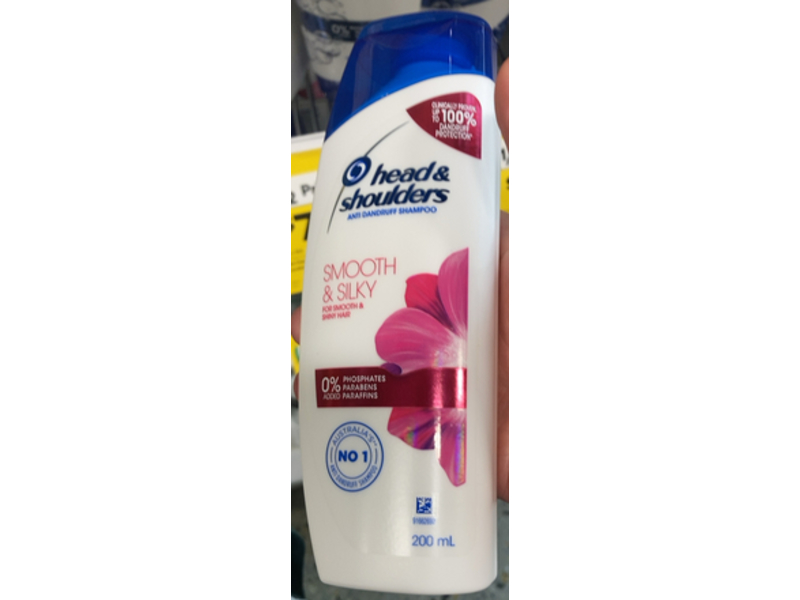 Head & Shoulders Smooth & Silky Anti - Dandruff Shampoo, 200 mL