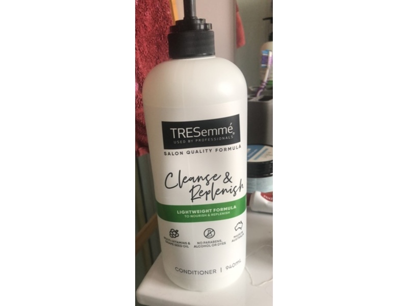 TRESemme Cleanse & Replenish Conditioner, 940 mL