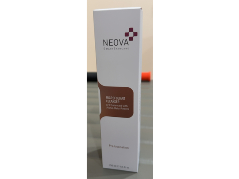 Neova Microfoliant Cleanser, Alpha-Beta + Retinol, 8.5 fl oz/250 mL