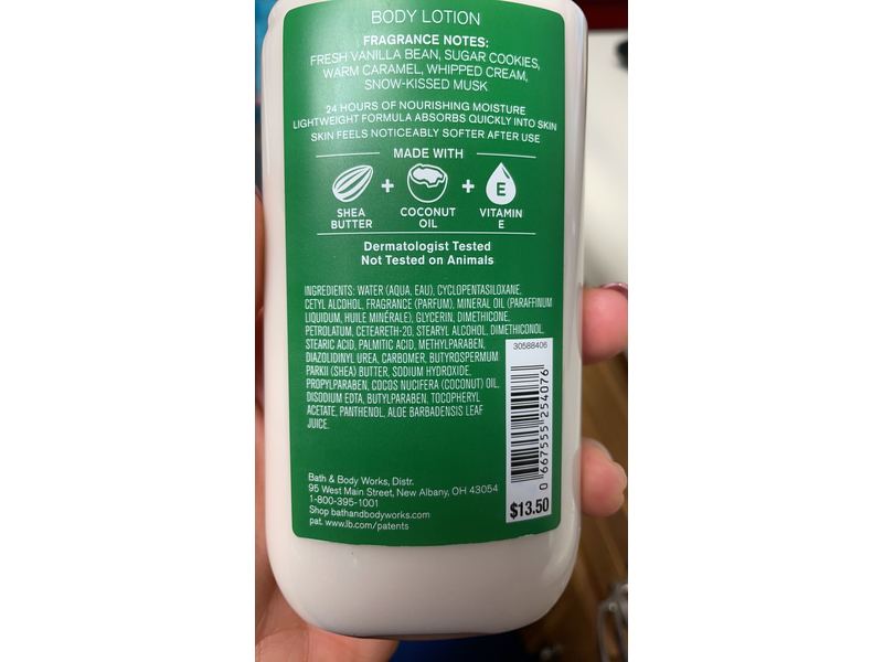 Bath & Body Works 24 Hour Moisture Body Lotion, Vanilla Bean Noel, 8 fl oz/236 mL