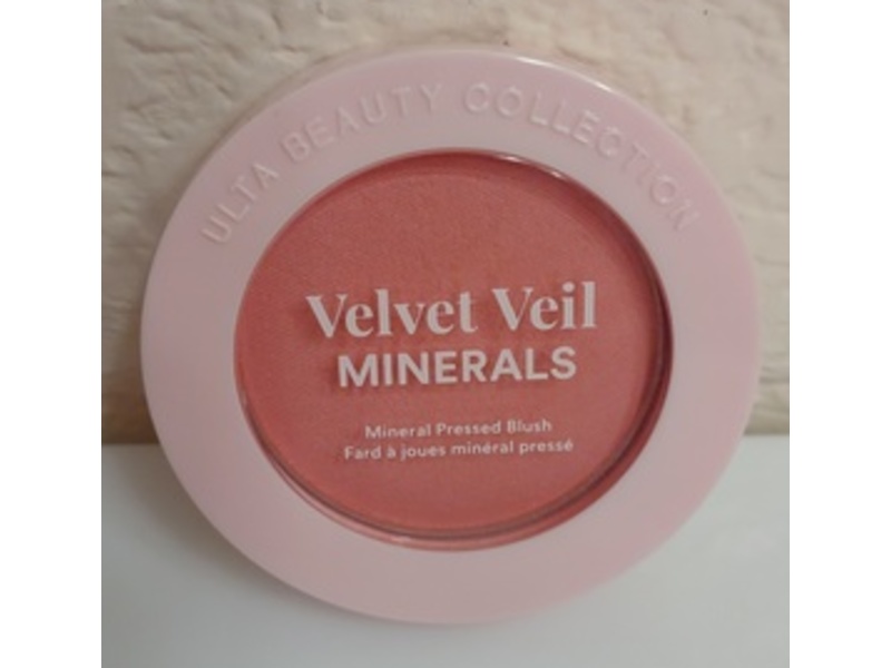 Ulta Beauty Velvet Veil Minerals Pressed Blush, Coral Blossom, 0.1 oz/2.8 g