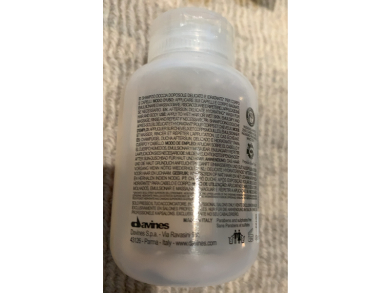 Davines Su/ Hair & Body Wash, Citrus Mitrifolia Extract, 2.5 fl oz/75 mL