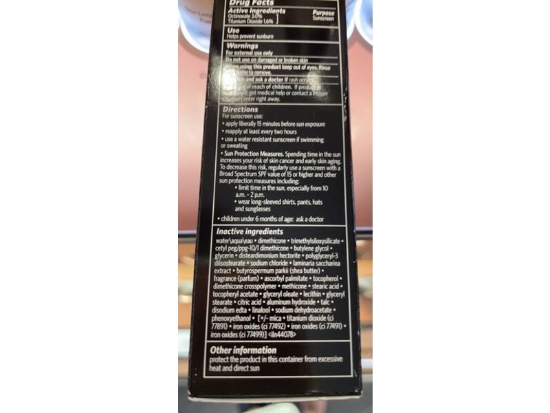 Bobbi Brown Skin Long-Wear Weightless Foundation, SPF 15, Warm Natural (W-056), 1 fl oz/30 mL