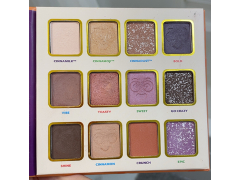 Cinnamon Toast Crunch Eye Shadow Palette, 0.42 oz/12 g