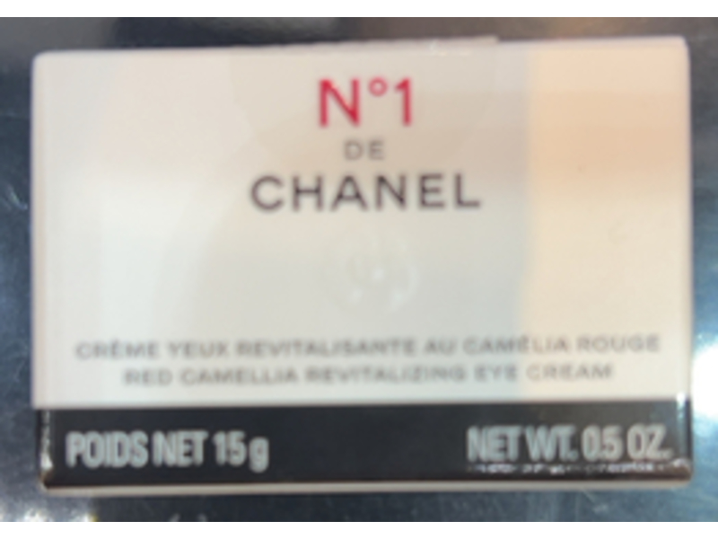 Chanel N°1 De Revitalizing Eye Cream, Red Camellia, 0.5 oz/15 g