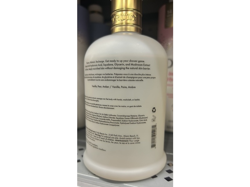 Truly Hydra-Renew Body Wash, Vanilla Baby, 15 fl oz/443 mL