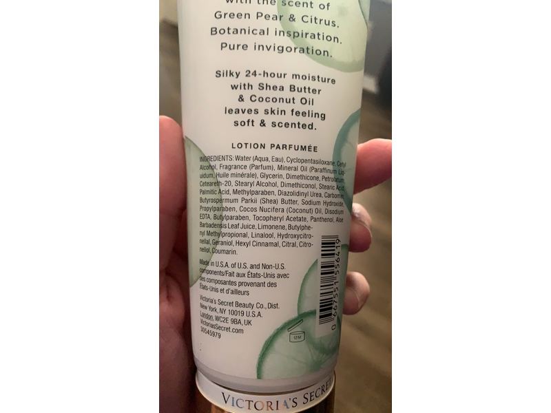 Victoria's Secret Green Pear & Citrus Fragrance Lotion, Refresh, 8 fl oz/236 mL