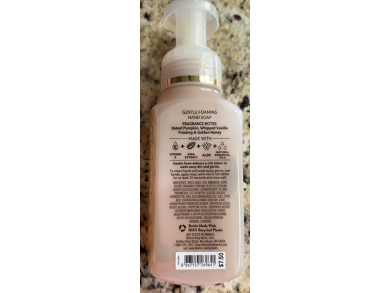 Bath & Body Works Gentle Foaming Hand Soap, Pumpkin Cupcake, 8.75 fl oz/259 mL