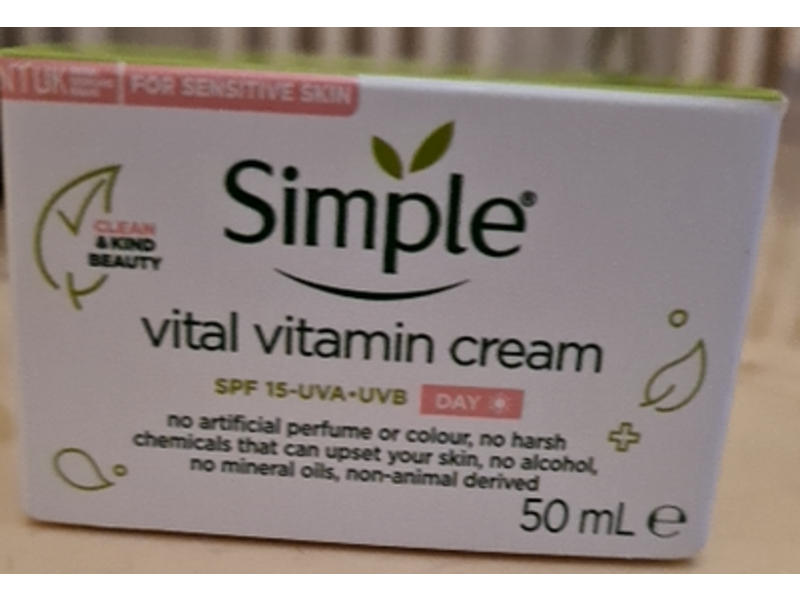 Simple Vital Vitamin Cream, SPF 15, 50 mL