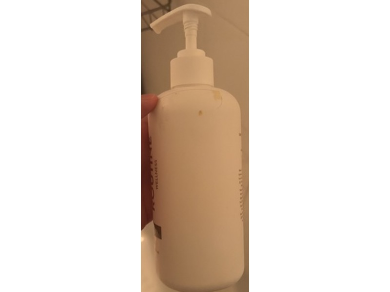Routine Wellness Anti-Thinning Volumizing Shampoo. Vanilla Cashmere & Oak, 14 oz/414 mL