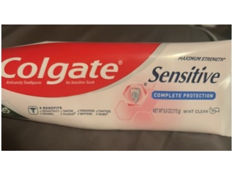 Colgate Sensitive Complete Protection Anticavity Toothpaste, 6 fl oz/170 g