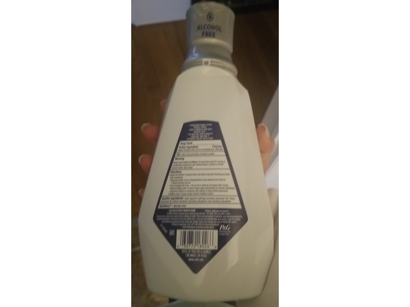 Crest Pro-Health Advanced Mouthwash, Extra Whitening, 32 fl oz/946 mL, Pack Of 2