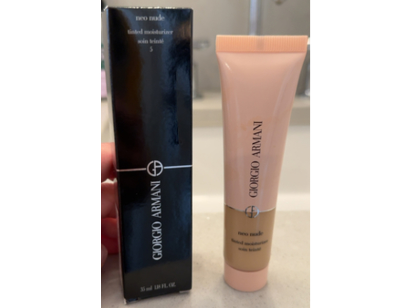 Giorgio Armani Neo Nude Tinted Moisturizer, 5, 1.18 fl oz/350 mL