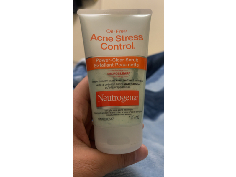Neutrogena Oil-Free Acne Stress Control Power Clear Scrub, 4.2 fl oz/125 mL