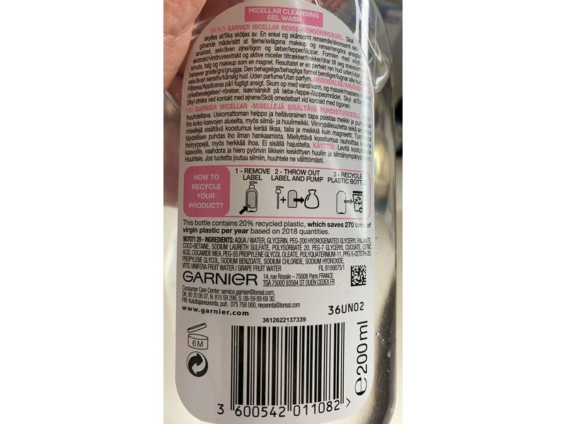 Garnier Skin Active Micellar Cleansing Gel Wash, Grape Extract, 200 mL