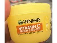 Garnier Fresh & Bright Hydrating Sorbet Cream, Vitamin C, 85 mL - thumbnail 2