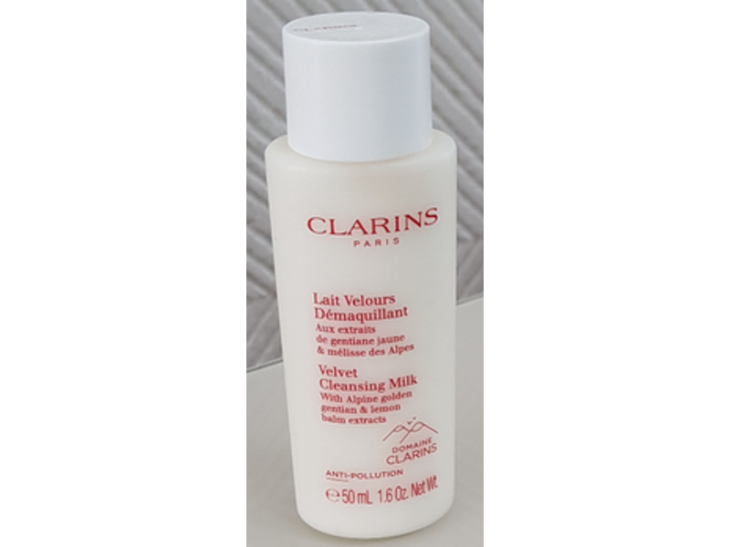 Clarins Velvet Anti Pollution Cleansing Milk, Alpine Golden Gentian & Lemon Balm Extract, 1.6 oz/50 mL