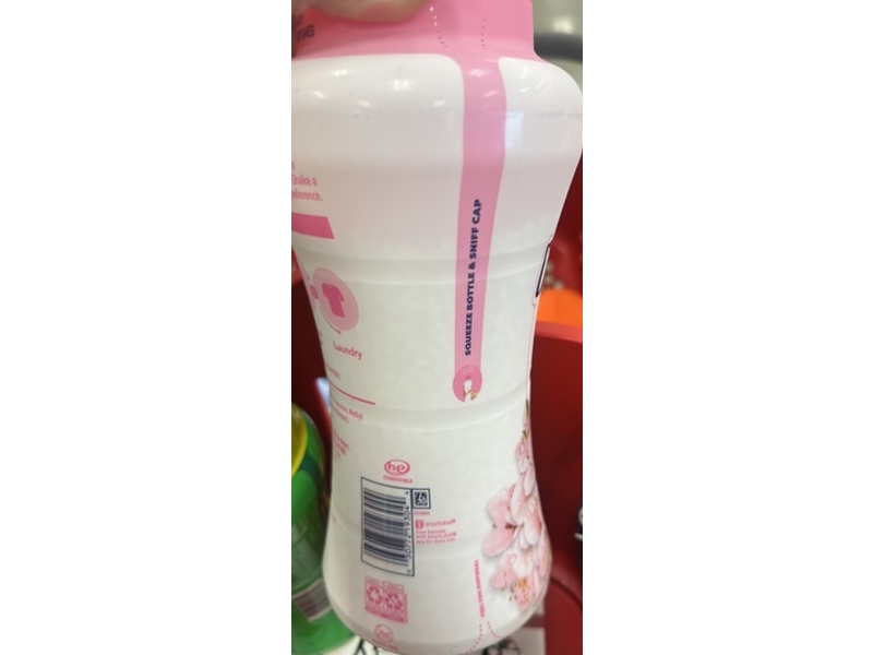 Downy Light Laundry Scent Booster, Cherry Blossom, 24 oz/680 g