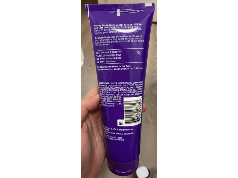 Aussie Miracle Curls Leave In Detangling Milk, Coconut & Jojoba Oil, 8.4 fl oz/250 mL