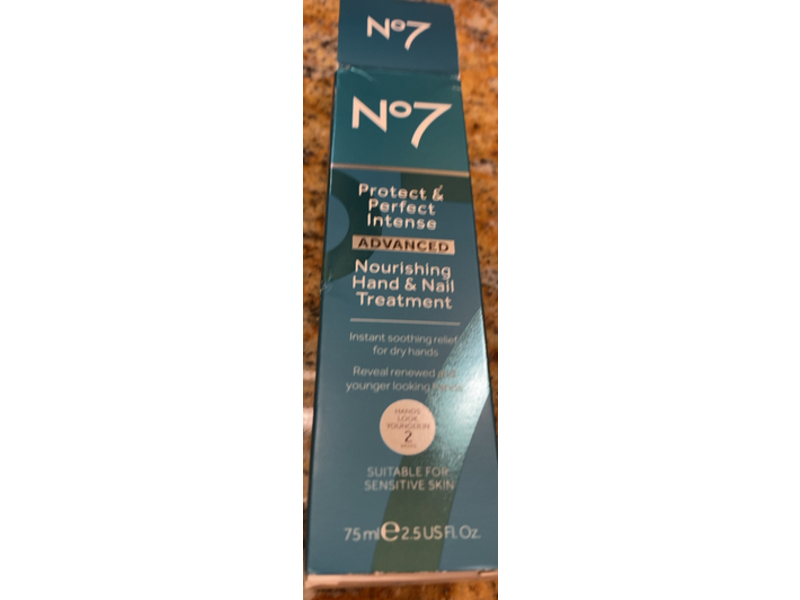 No7 Protect & Perfect Intense Advanced Nourishing Hand and Nail Treatment, 2.5 fl oz/75 mL
