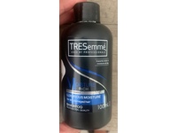 TRESemme Moisture Rich Shampoo, Vitamin E, 100 mL - thumbnail 2