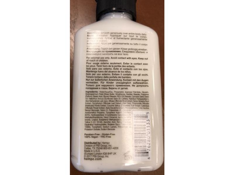 Hempz Age Defying Herbal Body Moisturizer, Vanilla/Musk, 2.25 fl oz/66 mL