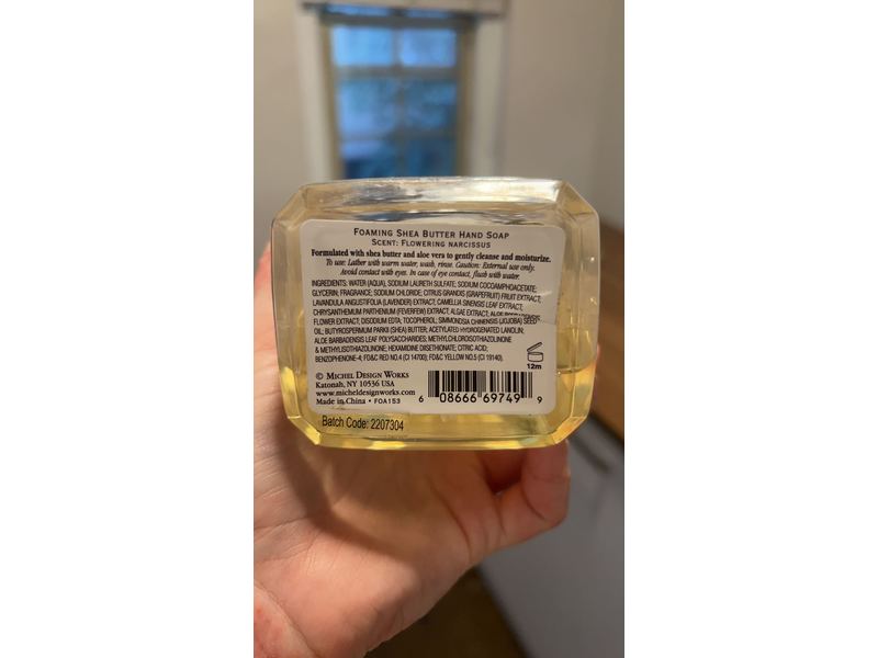 Michel Design Works Narcissus Foaming Luxury Shea Butter Hand Soap 17.8 fl oz/530 ml